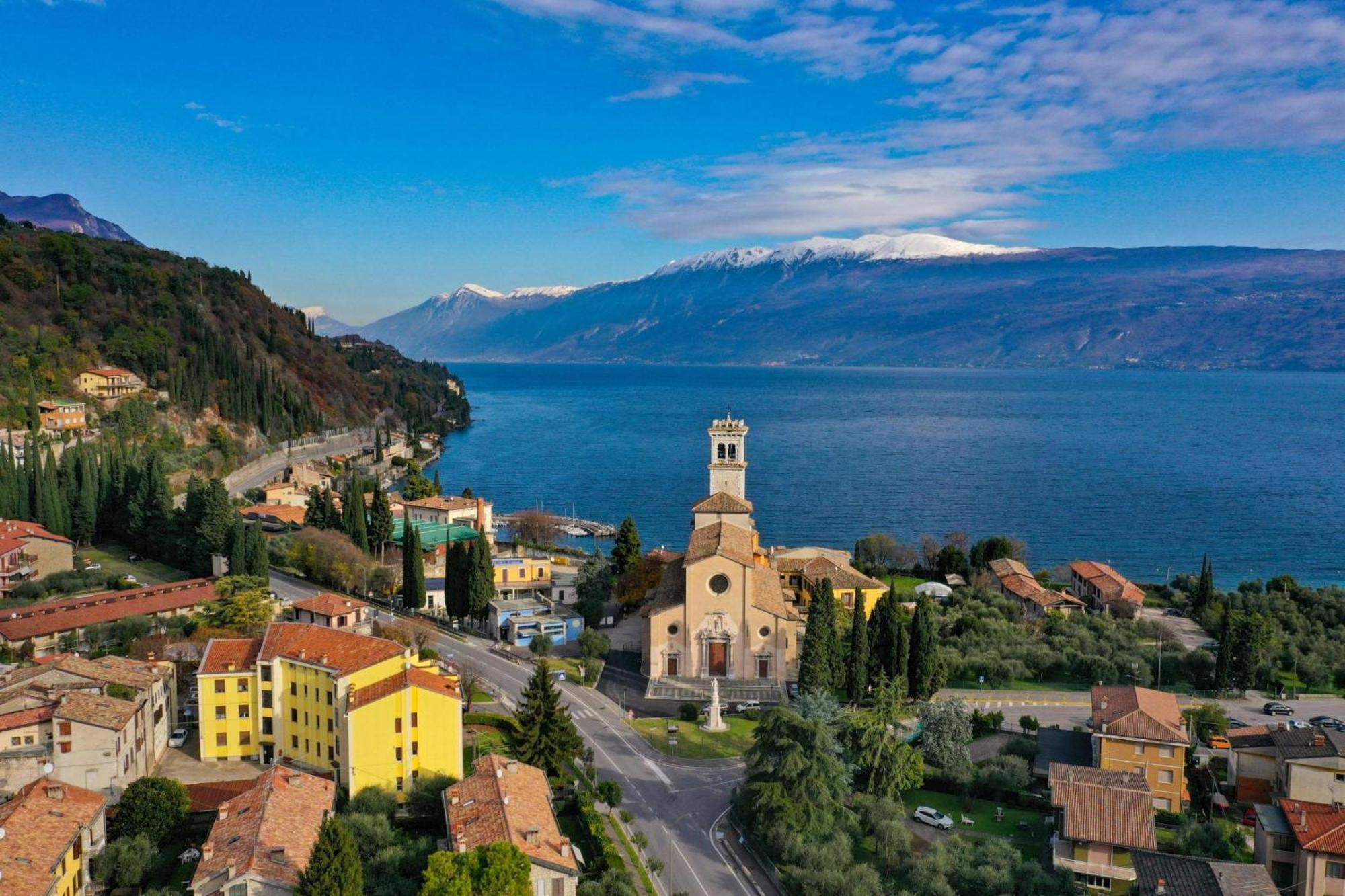 Al Peveri - Private Parking & Near Lake - Happy Rentals Toscolano Maderno Luaran gambar