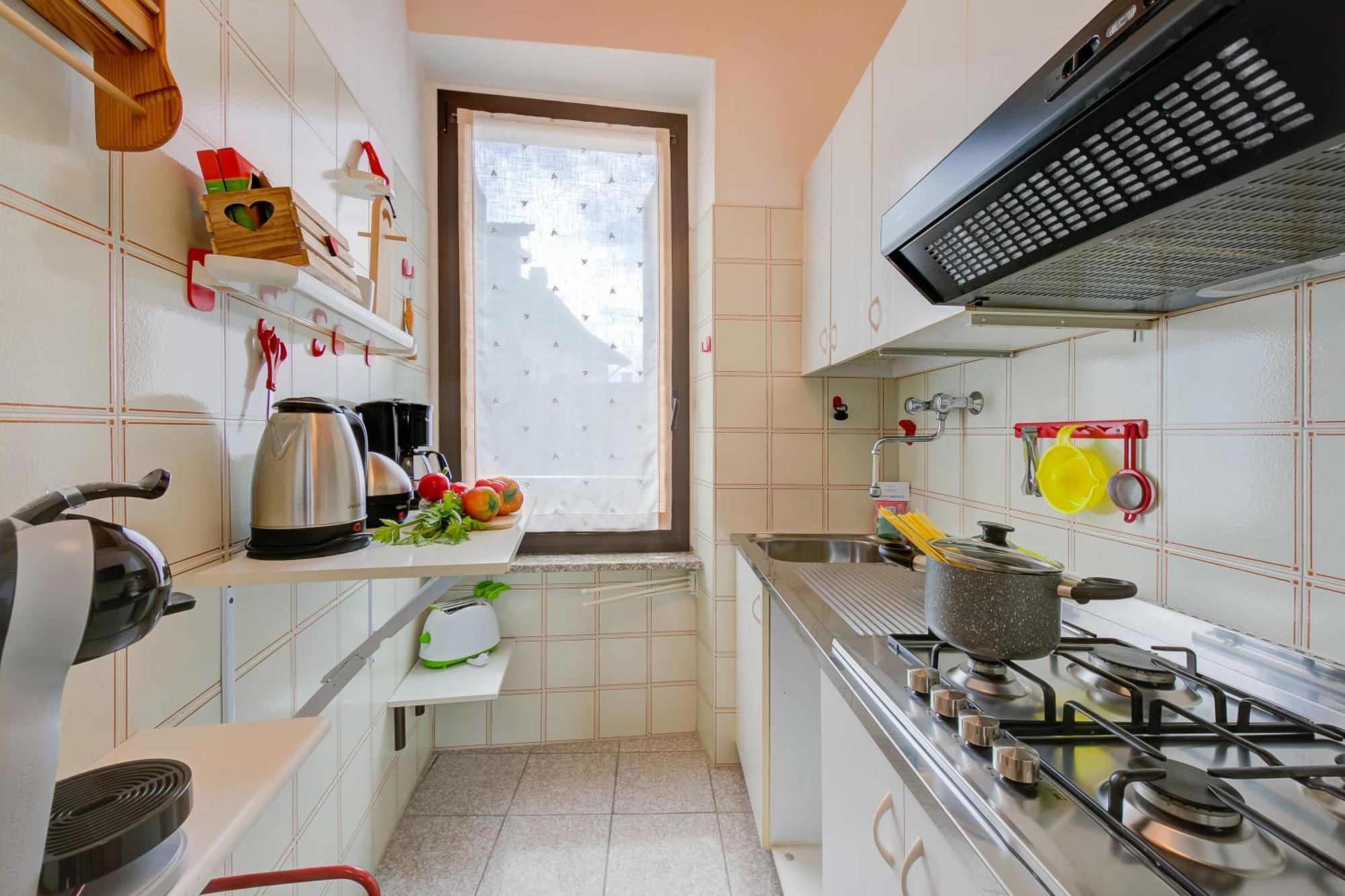 Al Peveri - Private Parking & Near Lake - Happy Rentals Toscolano Maderno Luaran gambar